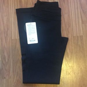 Lululemon Black Astro Pant Size 6